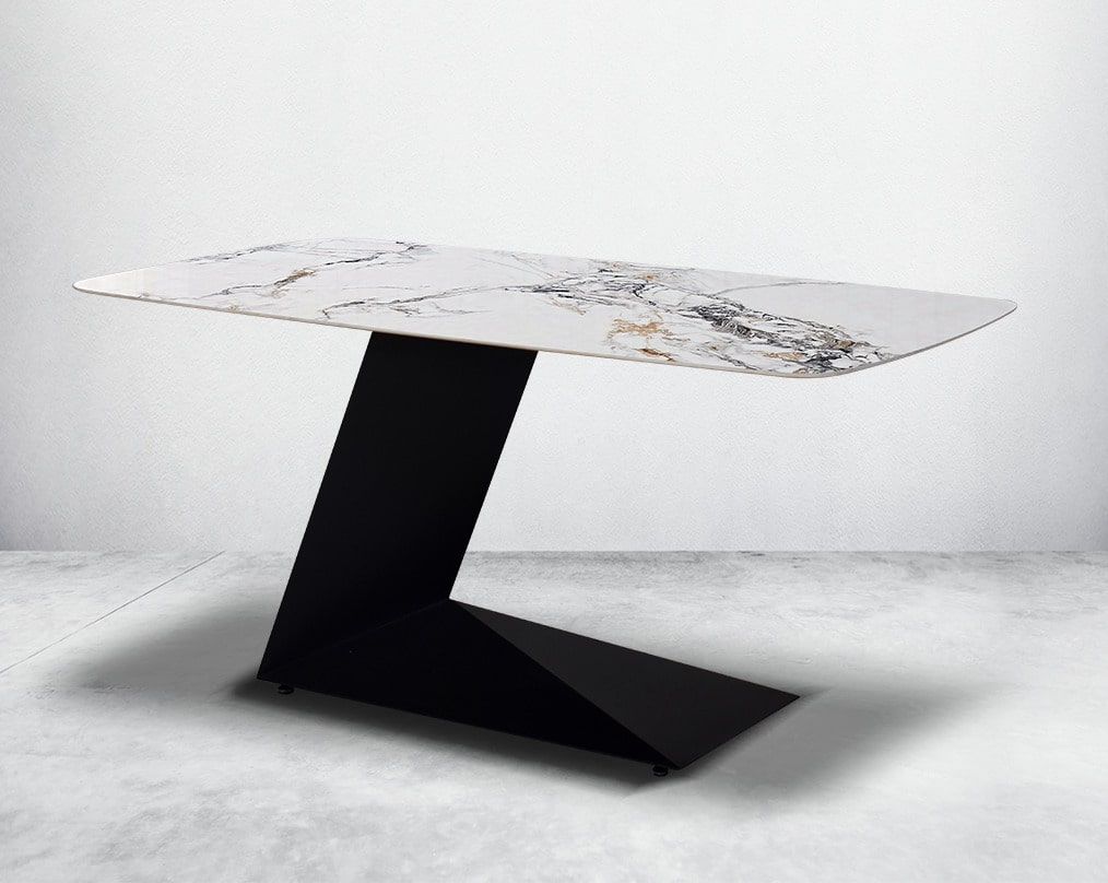 This 6-seater minimalist dining table is an embodiment of modern glamour.