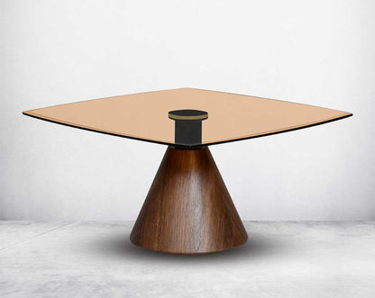 This coffee table with superlative craftsmanship & matchless classic style is perfect for a sophisticated & elegant living room.