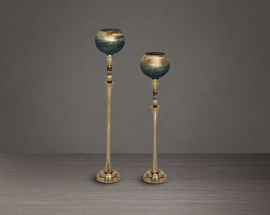 Decorative Goblet T-Lite holder in a champagne glass and antique gold aluminium base. 1 large 2 small
