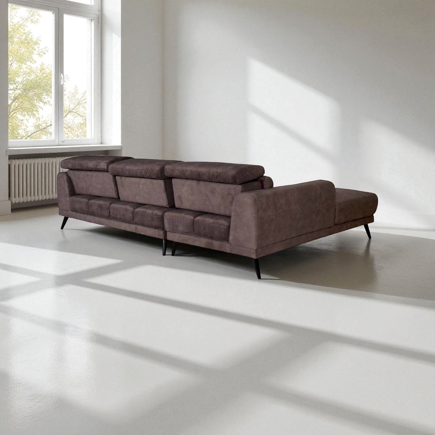 Alusia Fabric Sectional Sofa